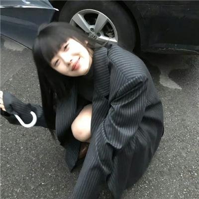 小尾巴快跟上